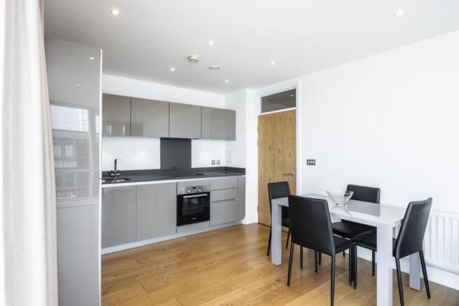 902-GRENFELL-COURT-9