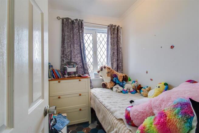 3 bed Terraced for sale Image 7