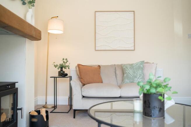2 bed Semi-Detached Bungalow for sale Image 7
