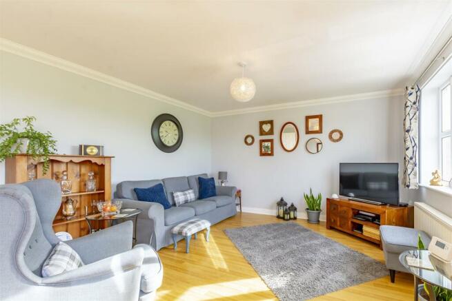Living Room (2)-HDR copy.jpg
