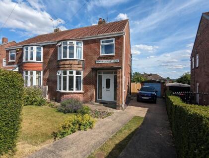 Francis Crescent South, Rotherham