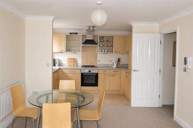 Kitchen/Dining