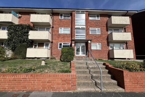 East Lodge Park, Farlington, Portsmouth, Hampshire, PO6 1AG