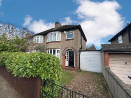 162, The Headlands, Northampton NN3 2NY