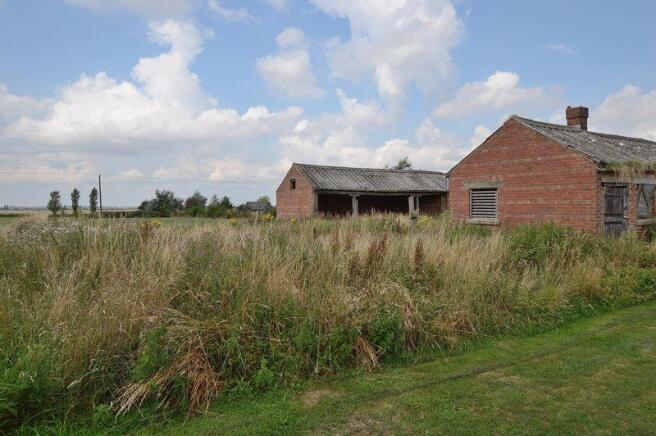 Crew Yard Barn