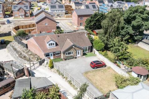 Womersley Road, Knottingley
