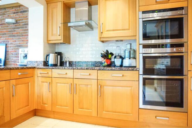 Kitchen/Family Room