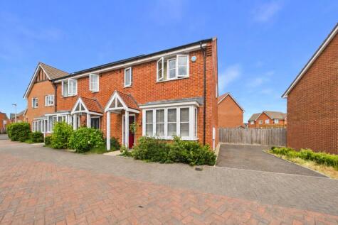 Woolascott Lane, Shinfield, Reading, Berkshire, RG2