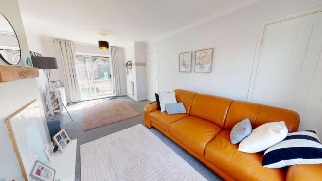 2 bed Semi-Detached for sale Image 6