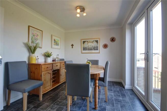 Dining Area Pic 2