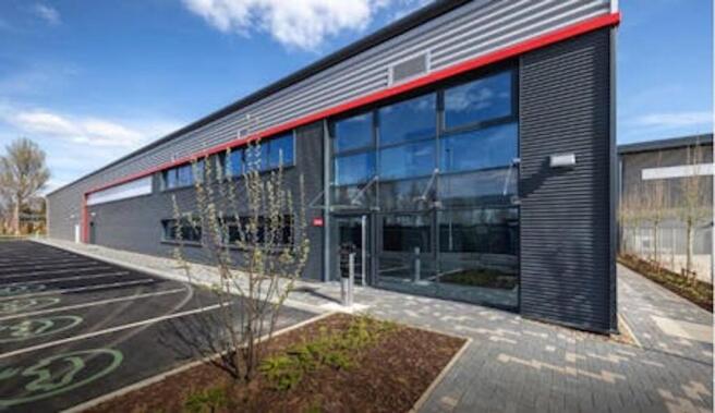 696 Stirling Road 6.jpg