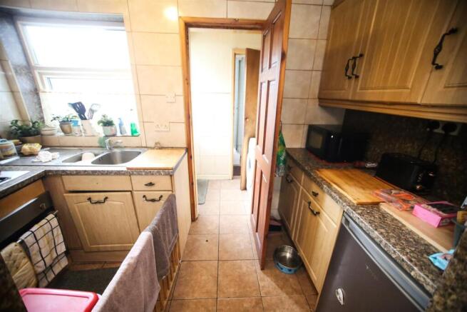 2 bed Terraced for sale Image 4