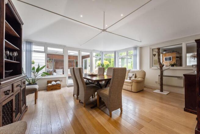 Dining Room / Conservatory