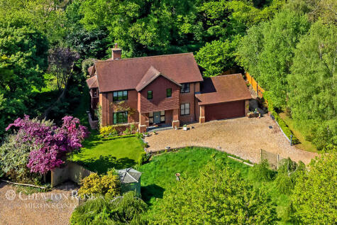 Dovecote Croft, Great Linford