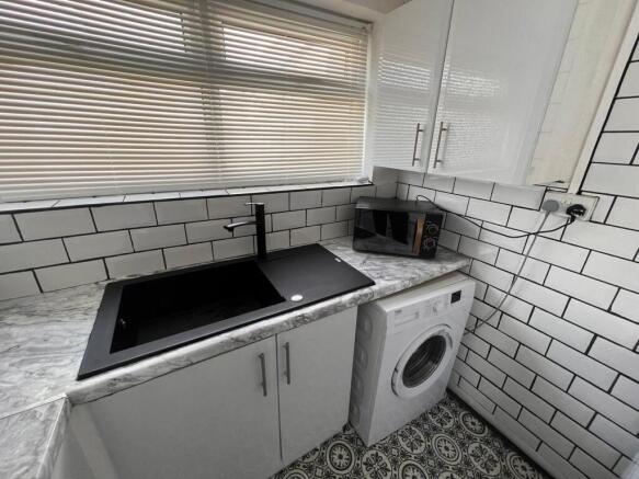 2 bed Terraced for sale Image 10