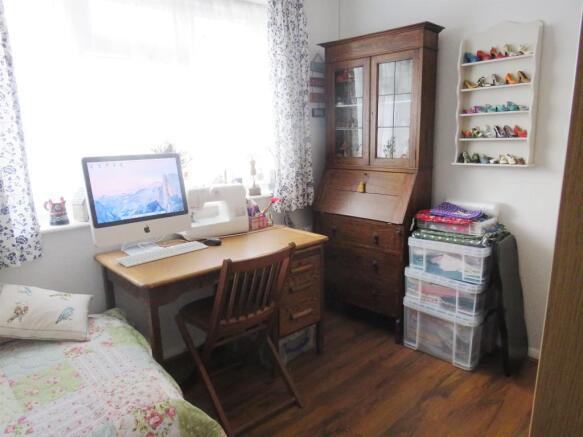 Photo 8