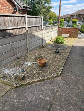 3 bed Semi-Detached for sale Image 10