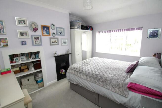 bed 1.JPG