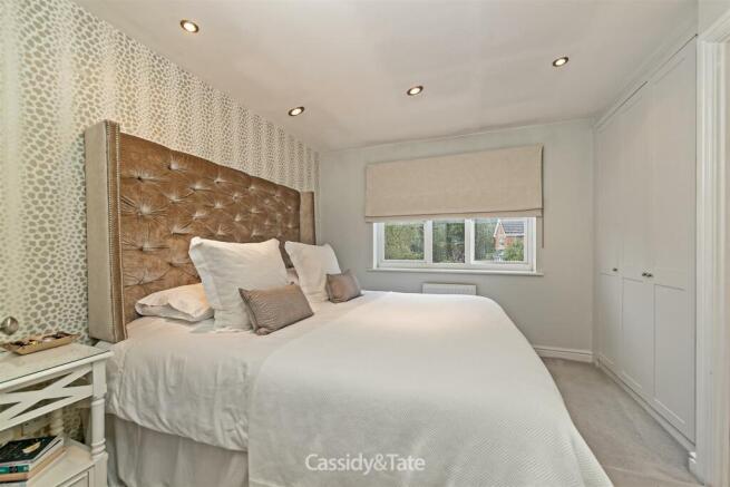 3HousefieldWay-32.jpg
