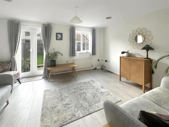 Living room 2