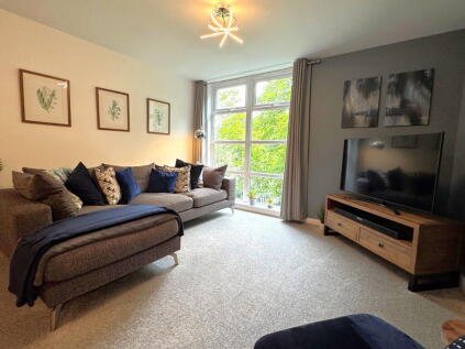 Altrincham Road, Manchester, M22 4RZ