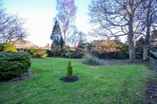 5.Albyn Gardens29.jp