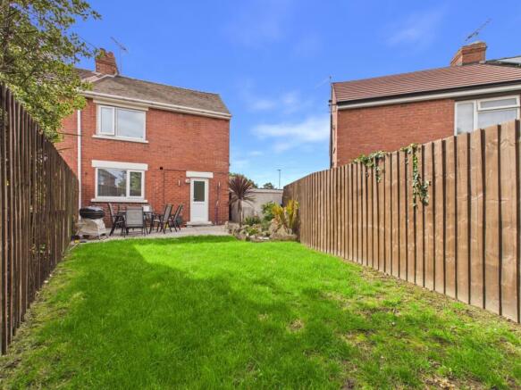 3- Rob Hammond EweMove Pontefract