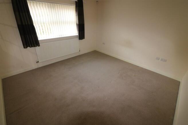 1 bed Flat to rent Image 4