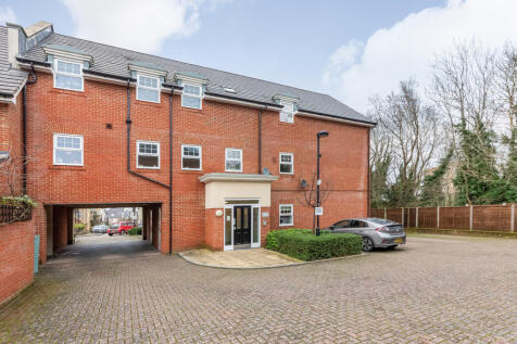 Holborn House, 87 Erickson Gardens, Bromley, BR2