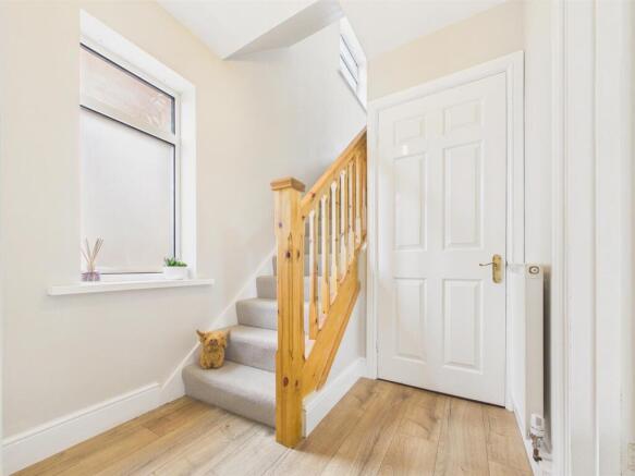 Wealcroft, Leam Lane, Gateshead photo 4