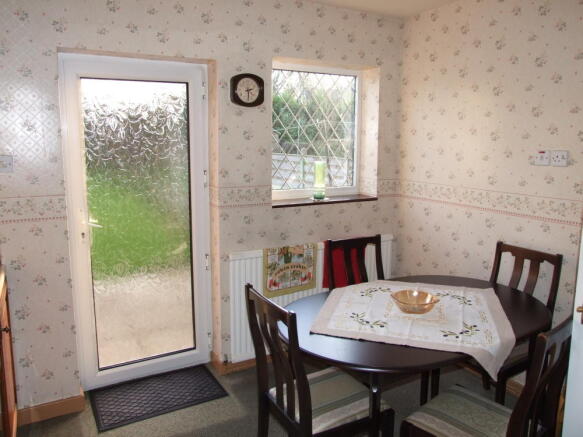 Dining kitchen