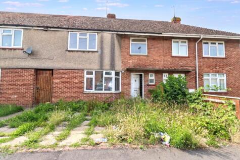 Acacia Avenue, Spalding, PE11