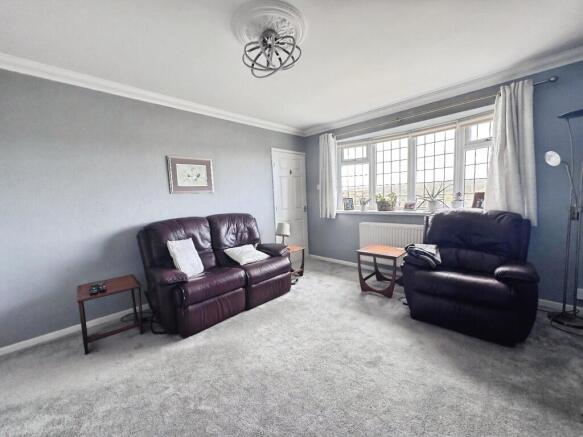 3 bed Semi-Detached for sale Image 12
