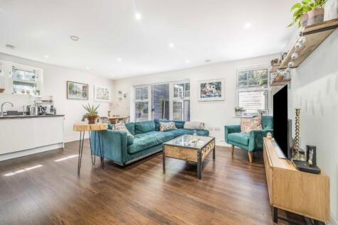 Rosebery Place, Mill HIll