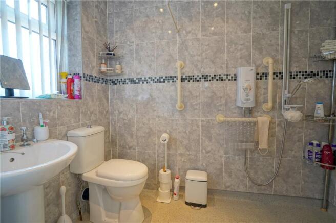 3 bed Semi-Detached for sale Image 10