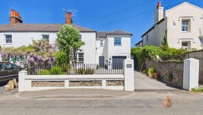 6, Rooksacre Cottages, West Street, Lancing BN15 0AX