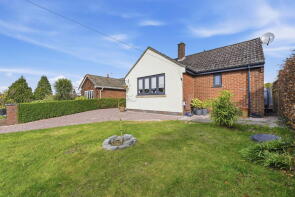 32, Crossfield Road, Macclesfield SK10 5EA