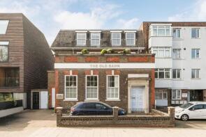 Flat 7, 112 Bank Apartments, Peckham Rye, London SE15 4HA