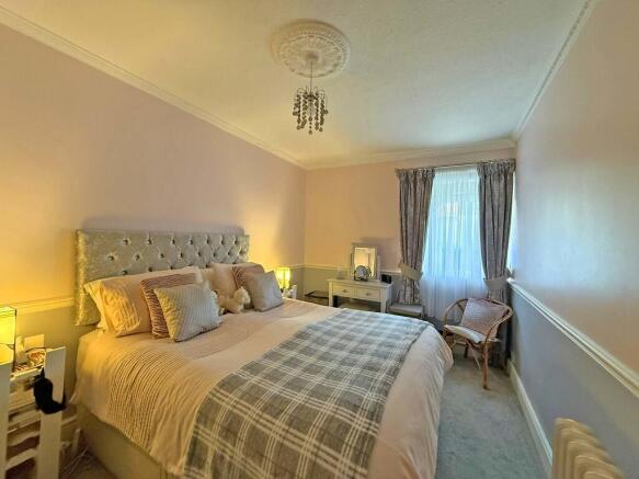 2 bed Apartment for sale Image 9