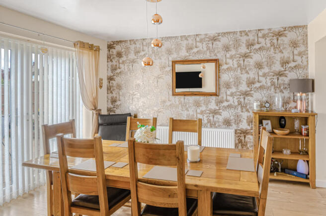 Lansdowne Avenue, Chesterfield, S41 photo 4