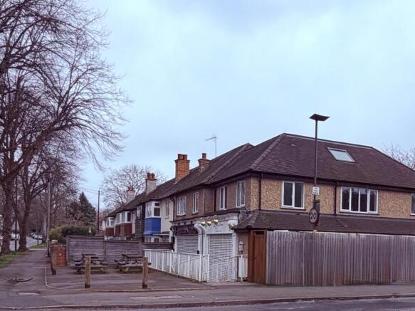3 Bedroom Flat Available TO LET