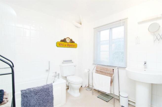 Photo 16