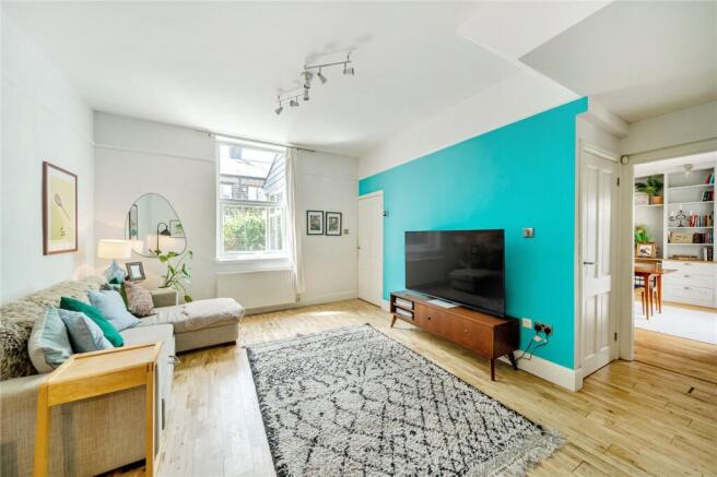 3 bed Terraced for sale Image 8