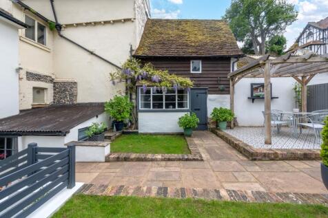 London Road, Royston, SG8