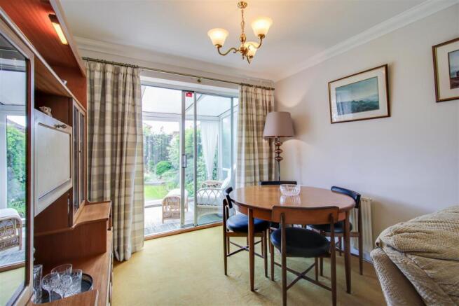 3 bed Semi-Detached for sale Image 6