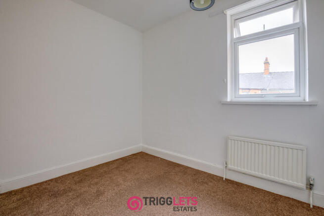 2 bed Terraced to rent Image 10