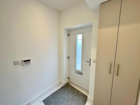 WhatsApp Image 2025-07-14 at 13.32.00 (4).jpeg