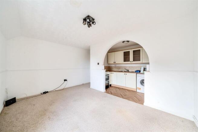 Sitting Room/Kitchen