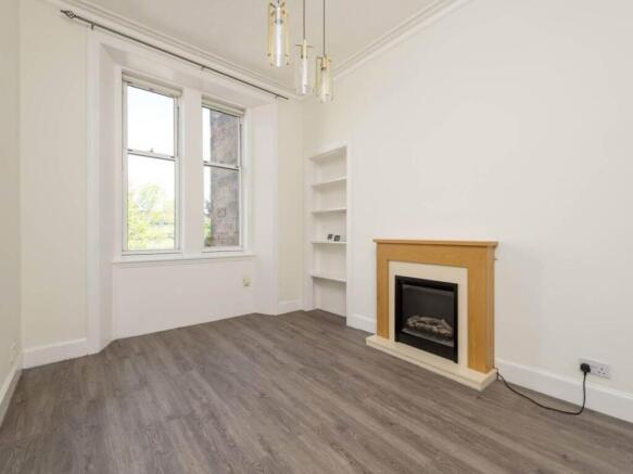 79105_Hillend_Place-