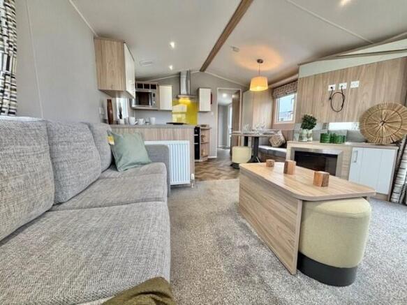 Willerby Castleton 2020 Car0063203 96657991.jpeg